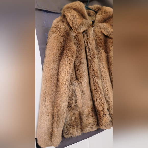 Vintage STEARNS Hansa Branta GOOSE DOWN faux fur Ladies Petite jacket coat Sz L - Picture 2 of 16